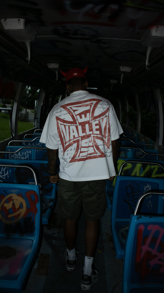 SEEN BY FEW FELT BY ALL 1