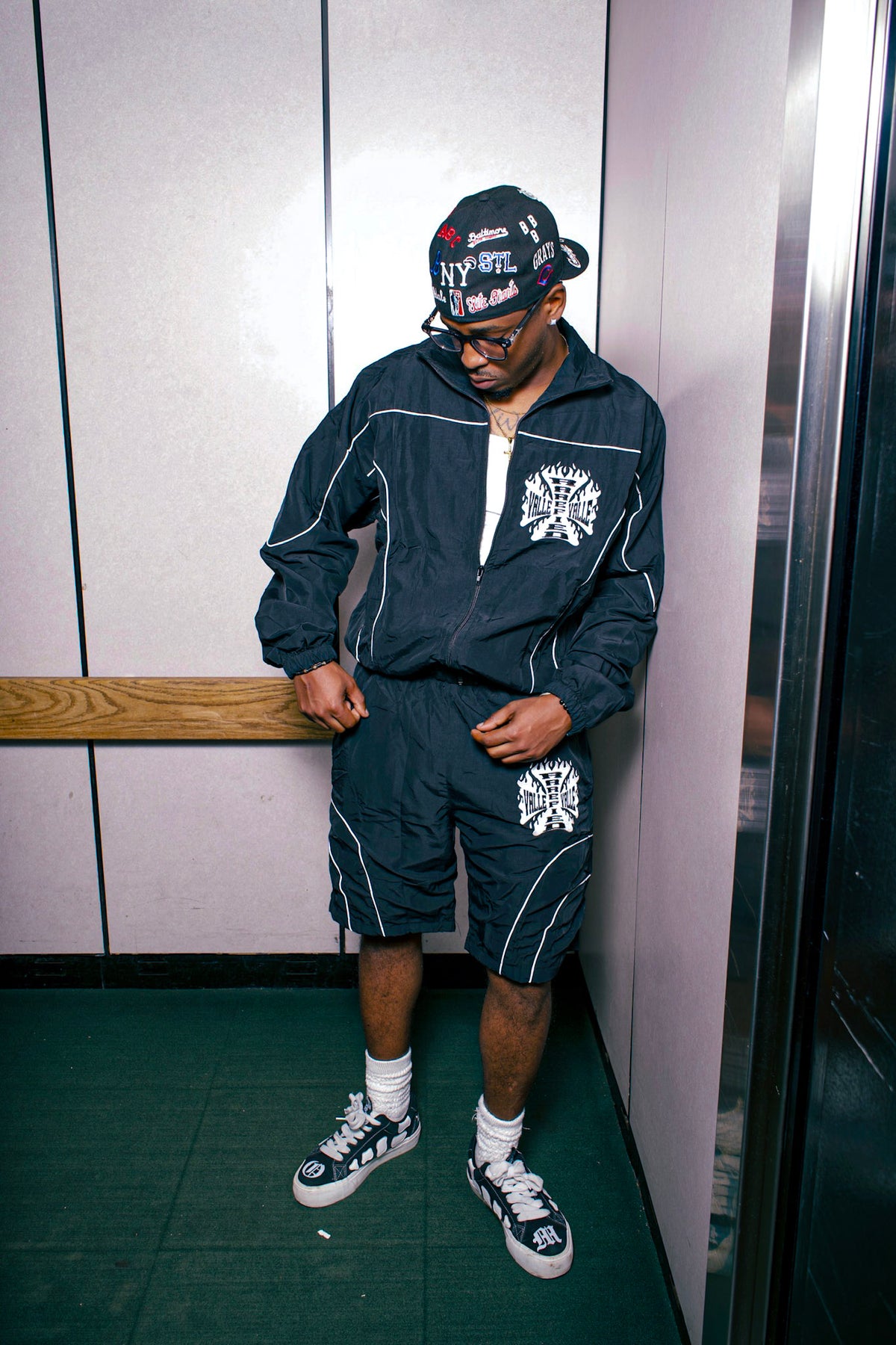 RAREFIED VALLÉ Signature Reflective Track Set